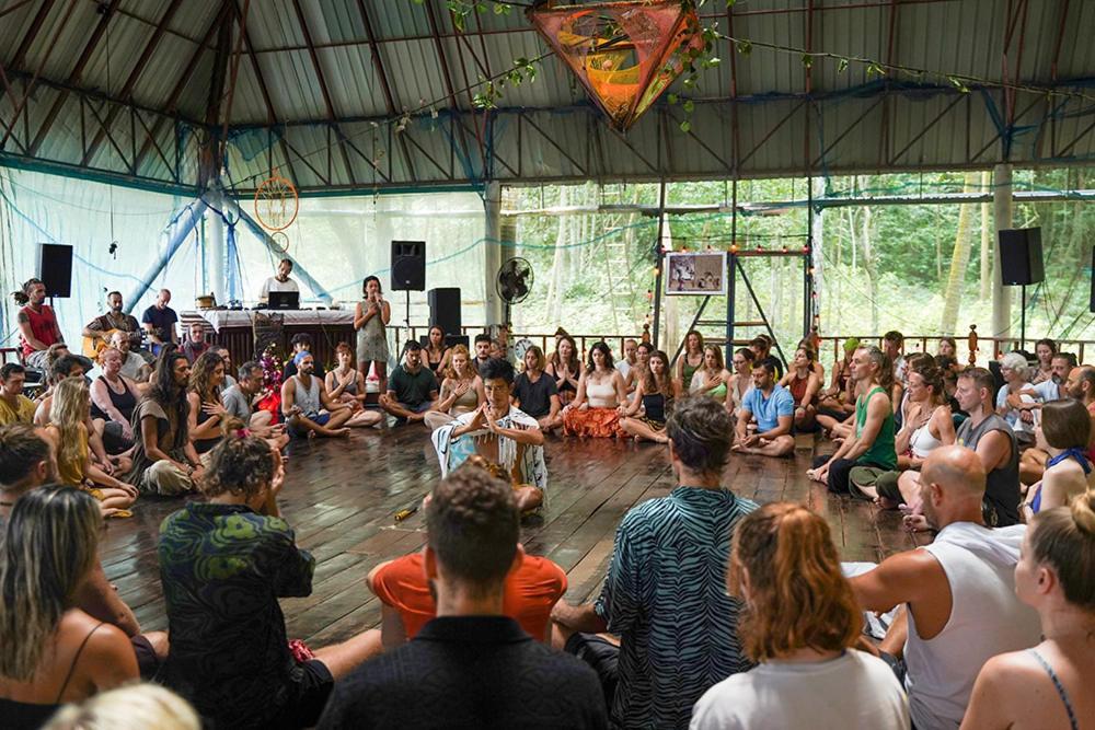 Pyramid Yoga Koh Phangan Ko Pha Ngan Exterior foto